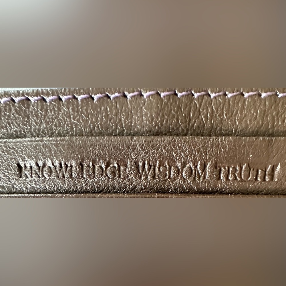 Robert Graham Brown Leather Card Holder - Picture 4 of 4